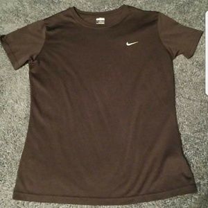Womens Dri fit nike work out top.